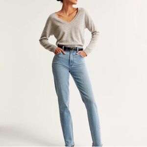 Abercrombie Curve love ultra high rise 90s straight jean size 26/2R